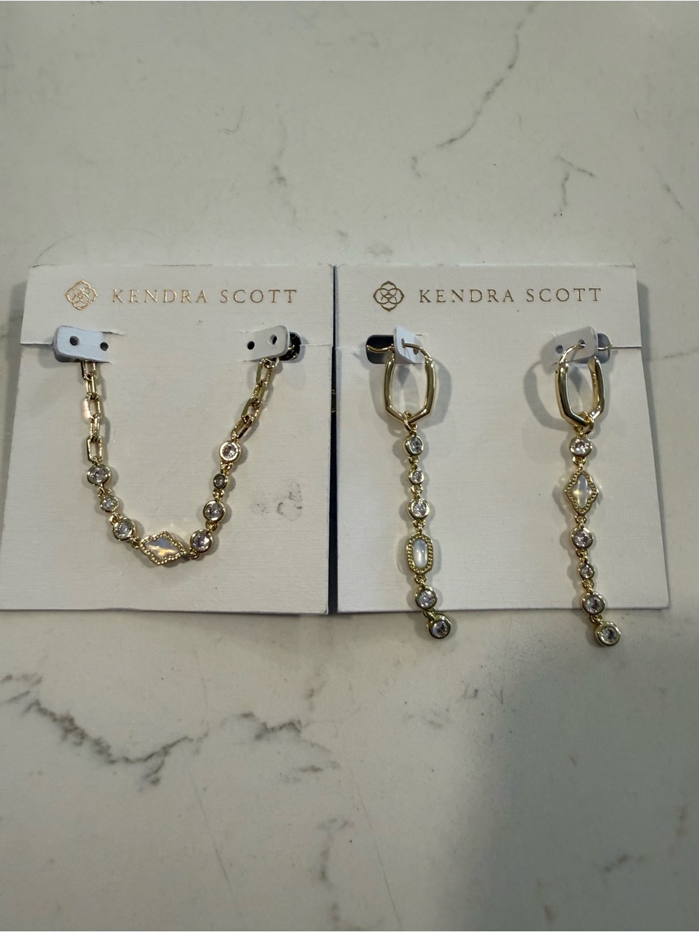 Kendra Scott ELISA ABBIE  Gold Drop Link Necklace and Earrings Set
